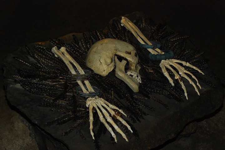 img00002.jpg